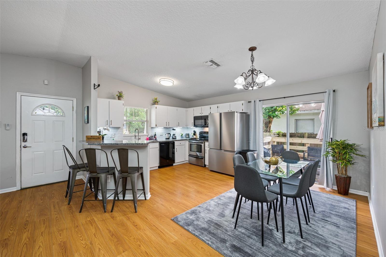 212 W SOUTH AVE, TAMPA, FL, 33603