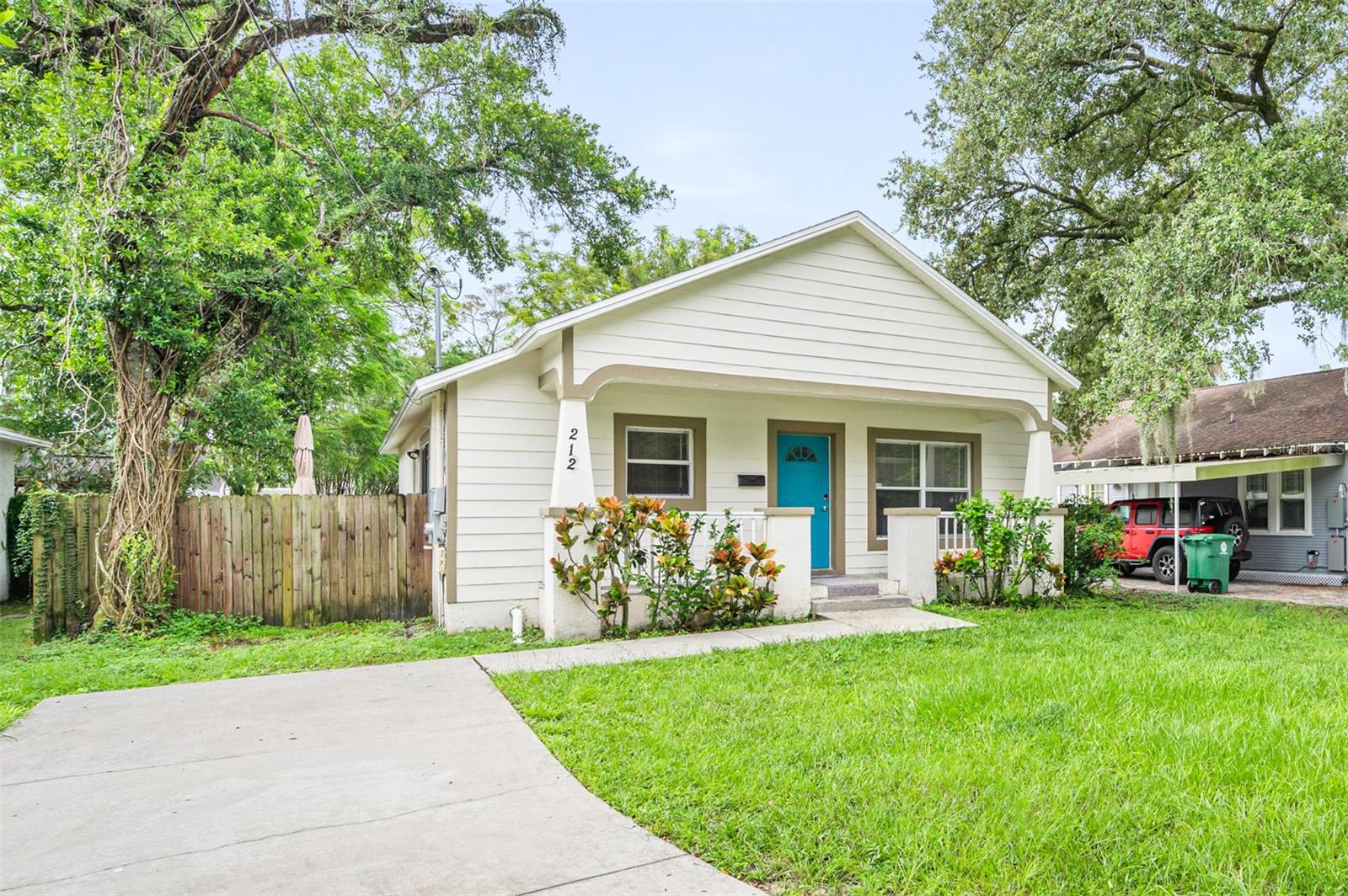 212 W SOUTH AVE, TAMPA, FL, 33603