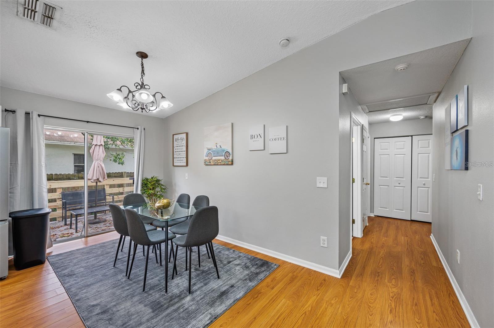 212 W SOUTH AVE, TAMPA, FL, 33603