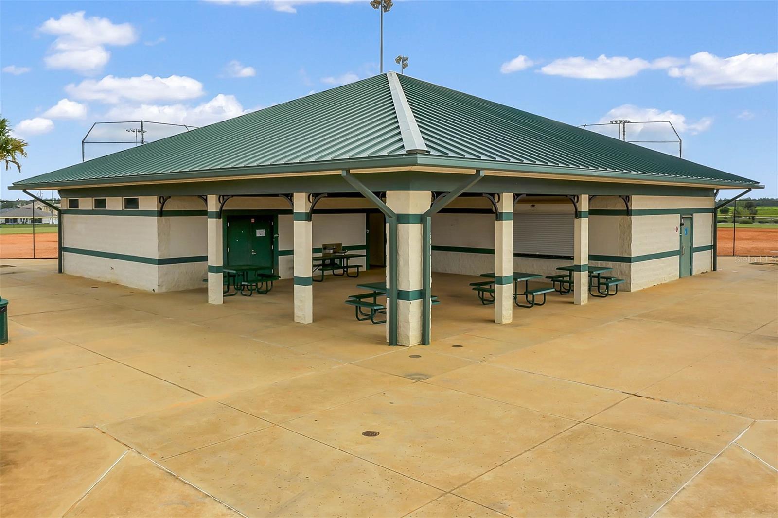 209 CIMARRON DR, KISSIMMEE, FL, 34759