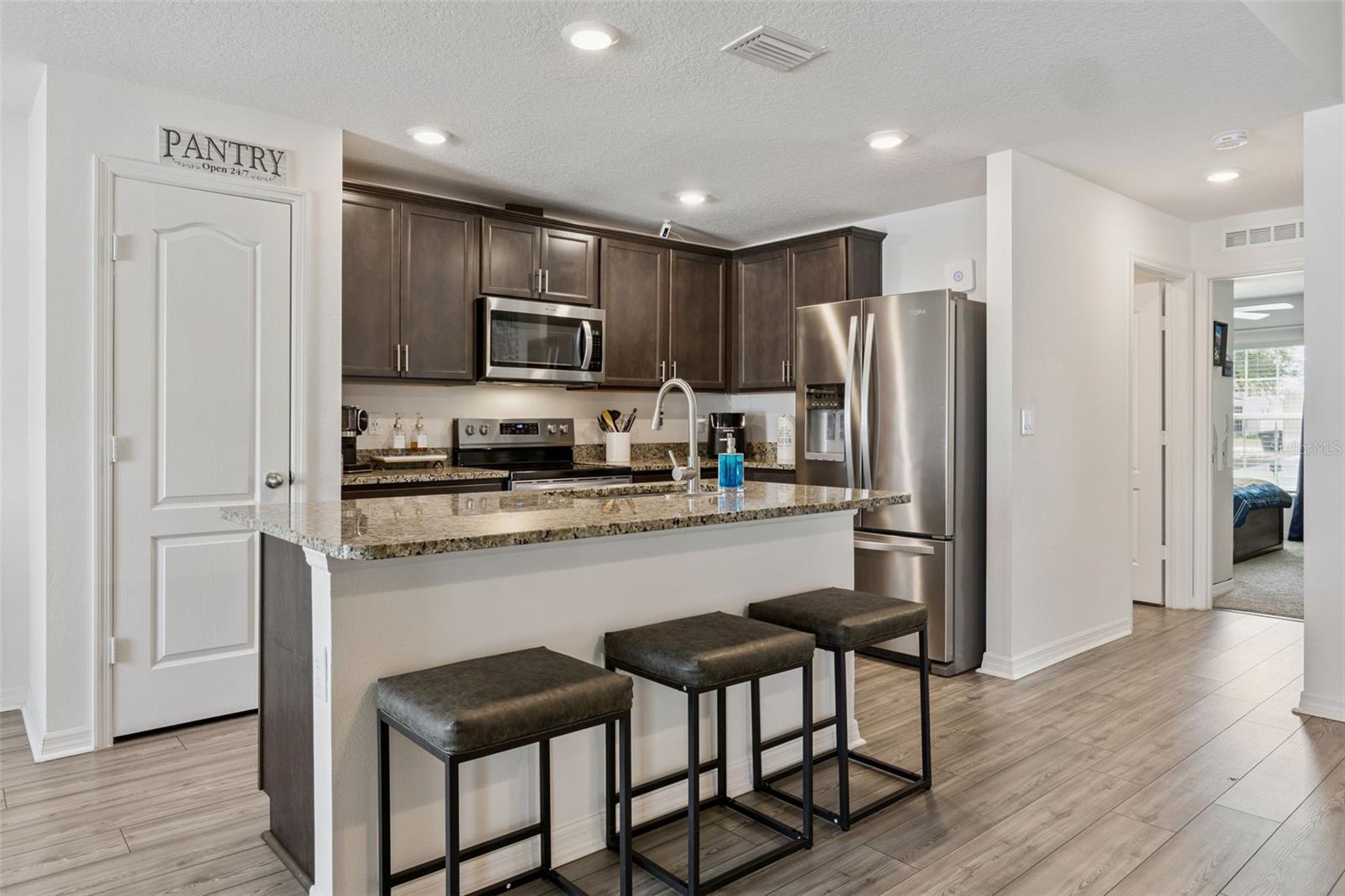 209 CIMARRON DR, KISSIMMEE, FL, 34759