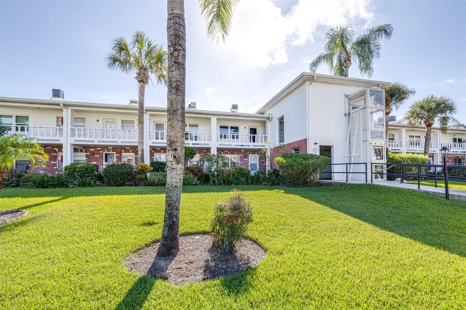 4746 AZALEA DR #107C, NEW PORT RICHEY, FL, 34652