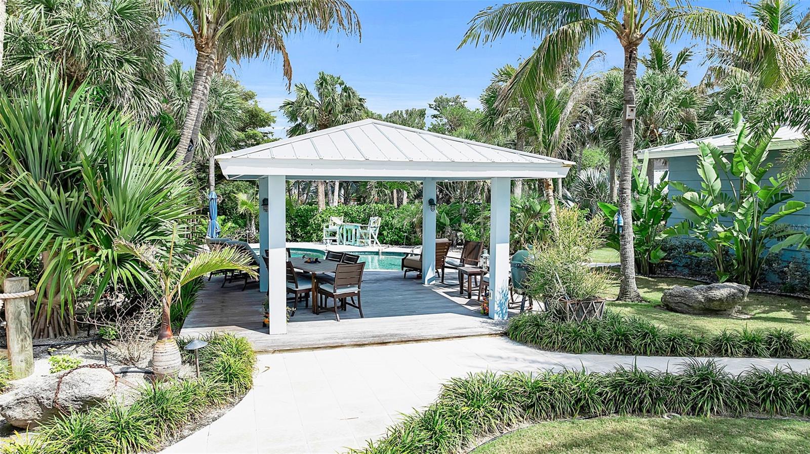 621 CASEY KEY RD, NOKOMIS, FL, 34275