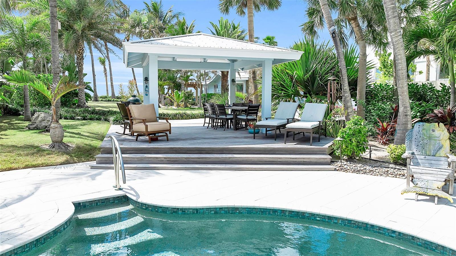 621 CASEY KEY RD, NOKOMIS, FL, 34275