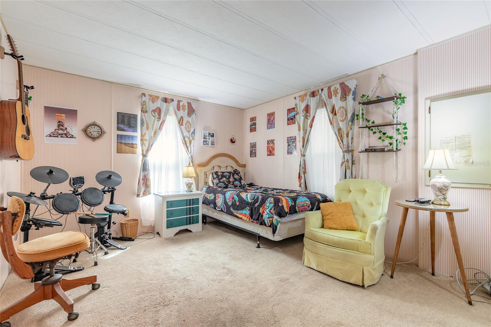 4343 INDIAN RIVER DR W, EDGEWATER, FL, 32141