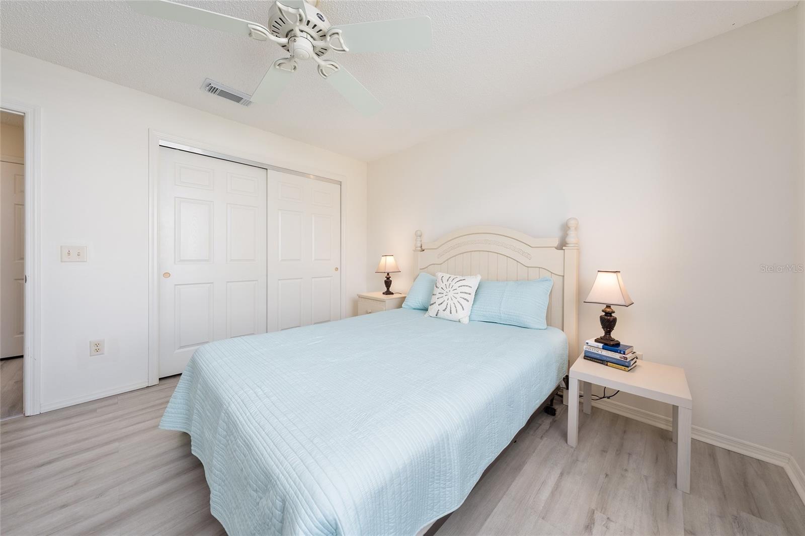 1017 PINEWOOD PL, THE VILLAGES, FL, 32162