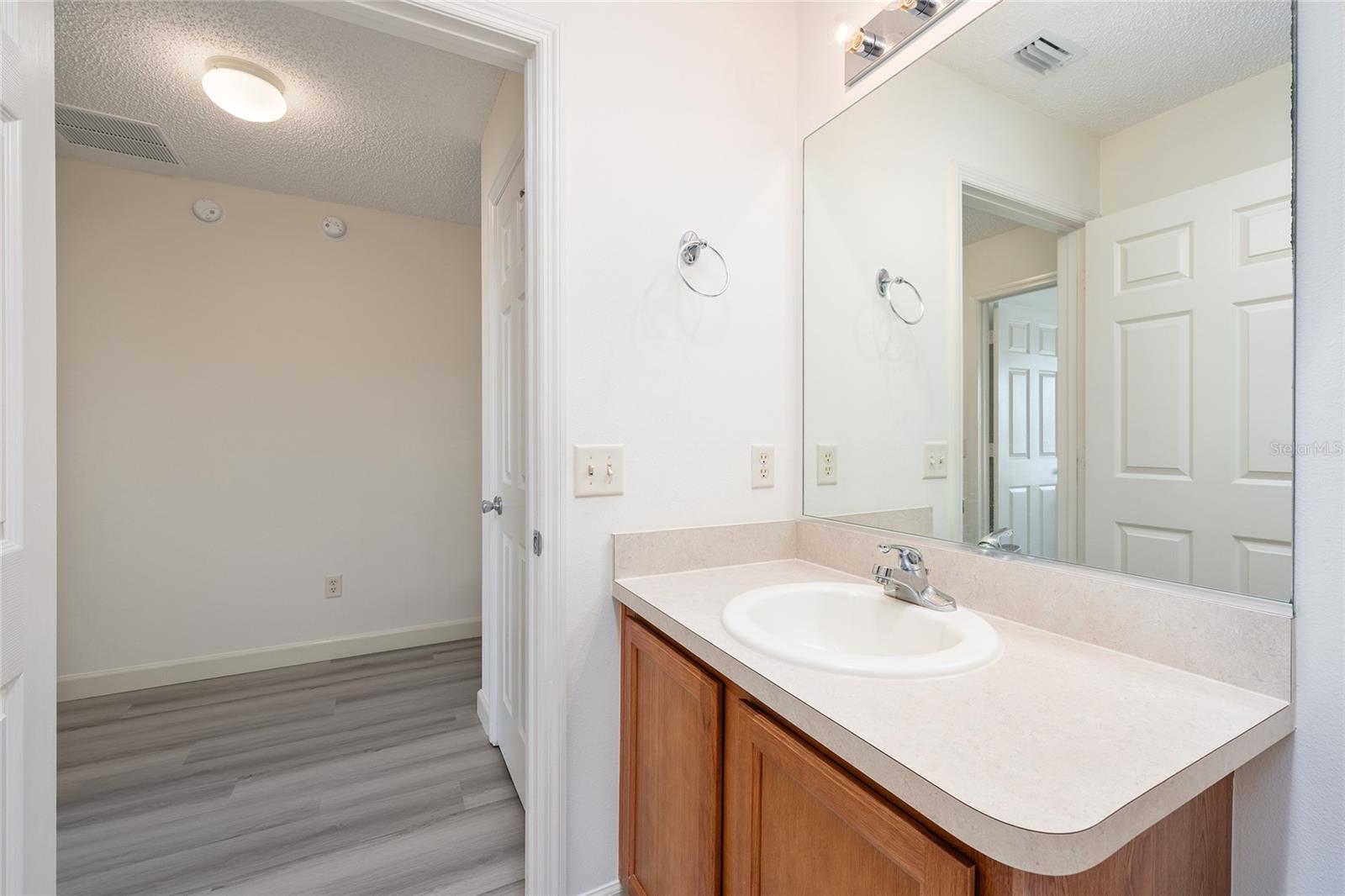 1017 PINEWOOD PL, THE VILLAGES, FL, 32162