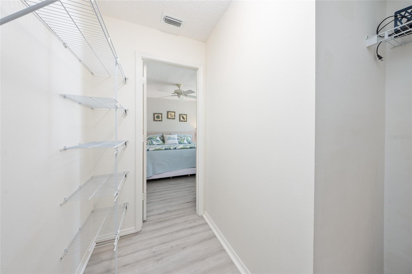 1017 PINEWOOD PL, THE VILLAGES, FL, 32162