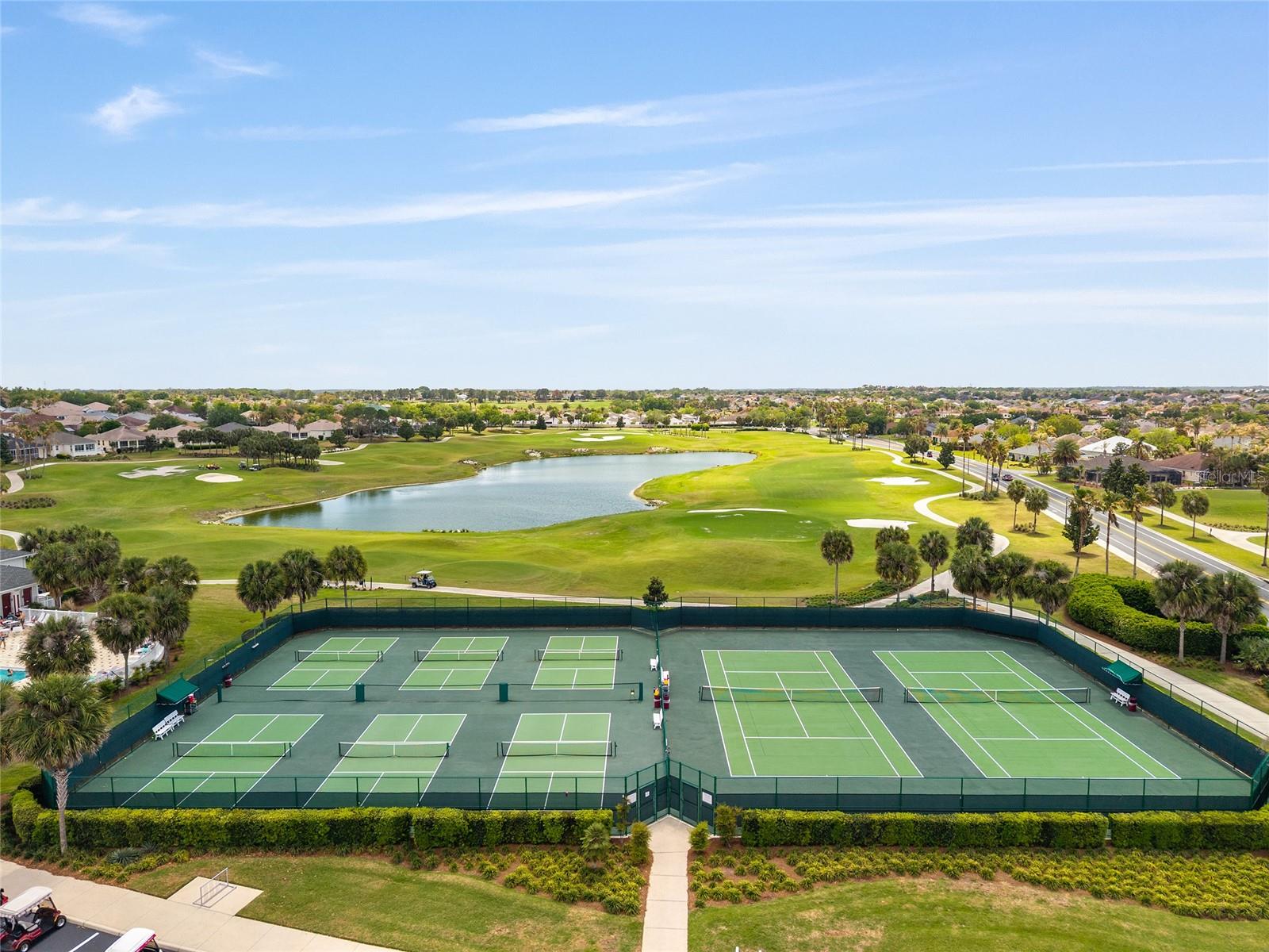 1017 PINEWOOD PL, THE VILLAGES, FL, 32162