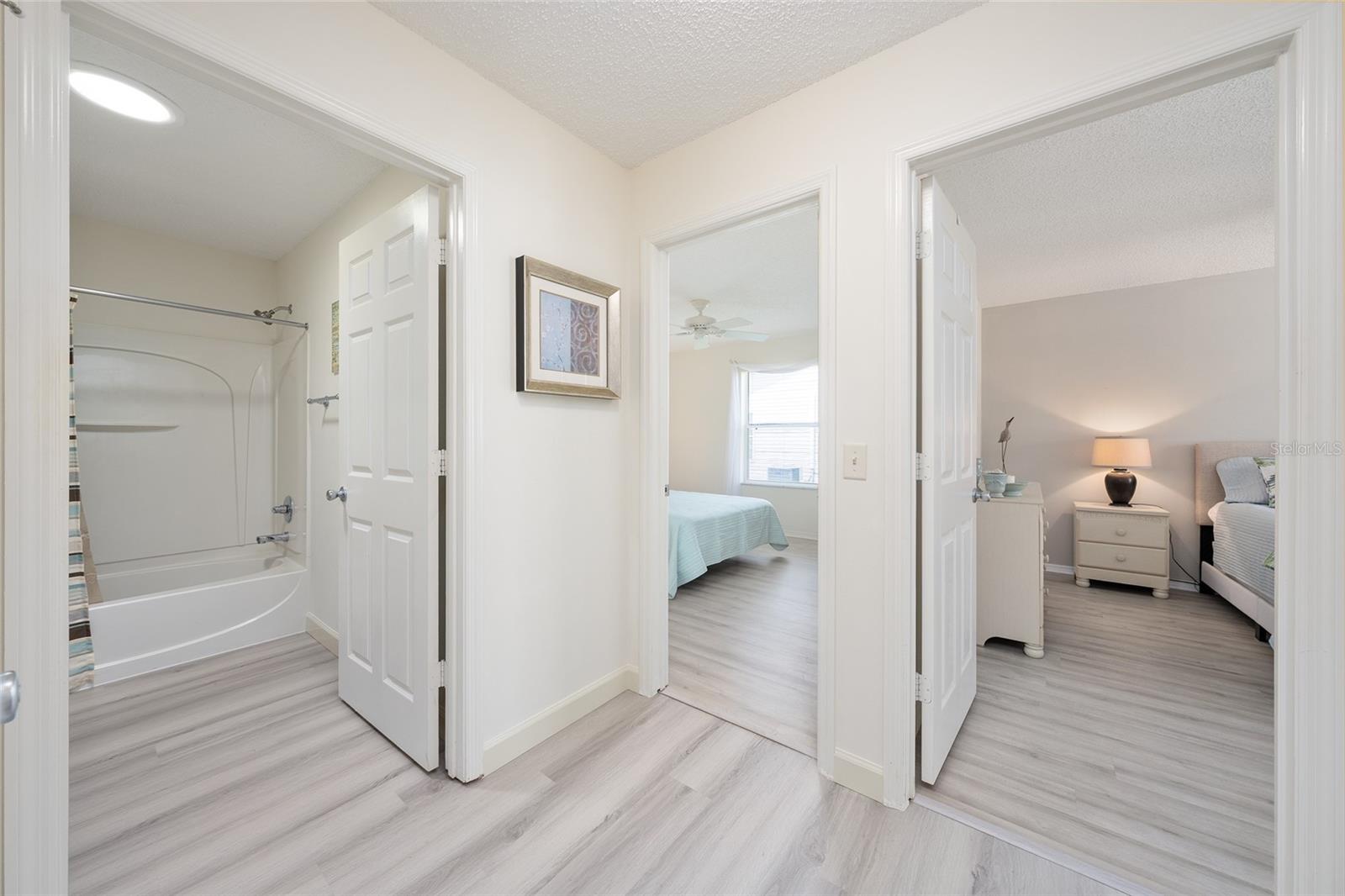 1017 PINEWOOD PL, THE VILLAGES, FL, 32162