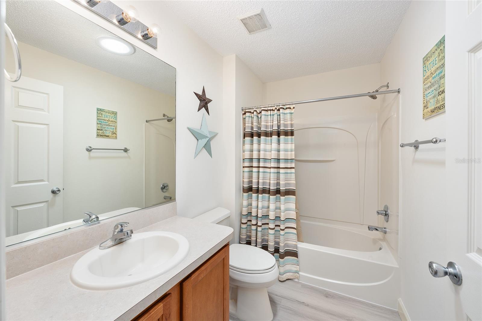 1017 PINEWOOD PL, THE VILLAGES, FL, 32162