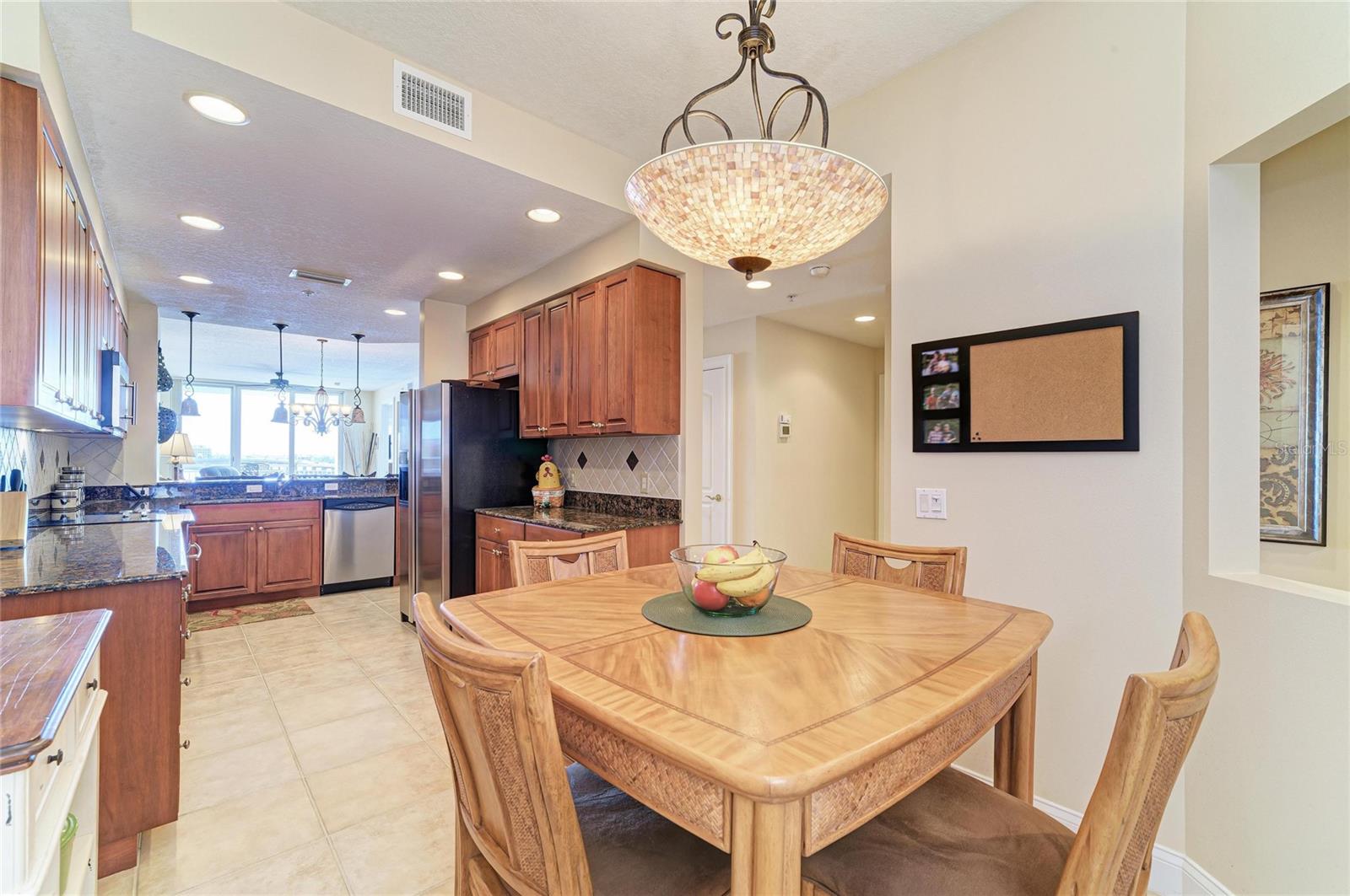 611 RIVIERA DUNES WAY #403, PALMETTO, FL, 34221