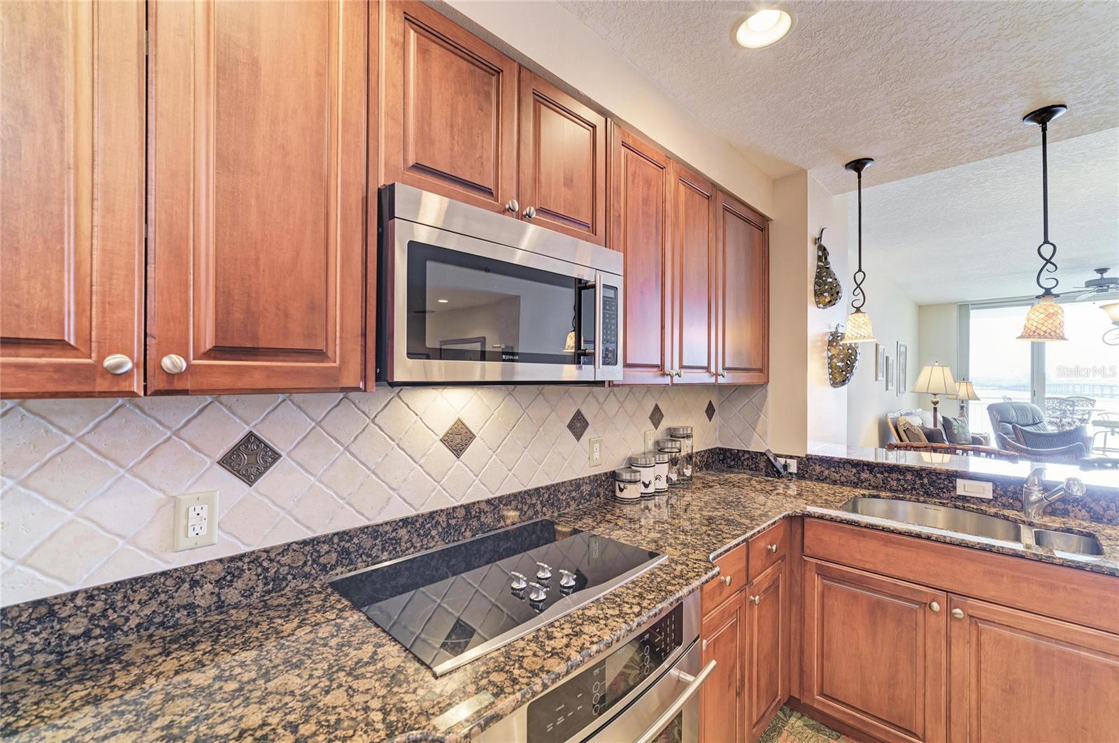611 RIVIERA DUNES WAY #403, PALMETTO, FL, 34221