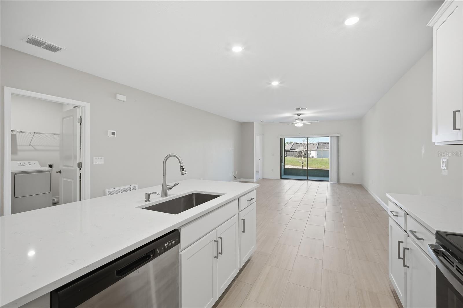 10976 GABLE DIG LOOP, SAN ANTONIO, FL, 33576