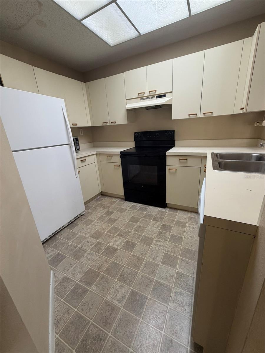 47 EMERALD BAY DR, OLDSMAR, FL, 34677