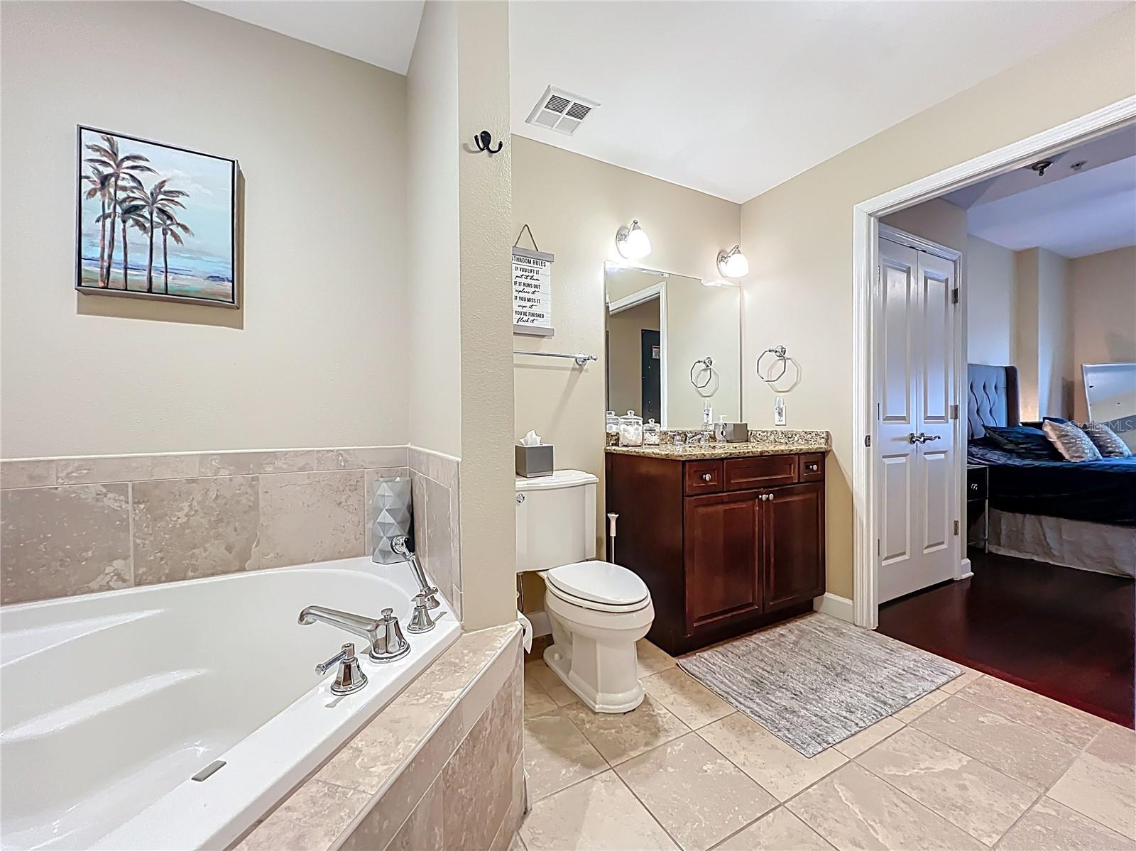 WELLESLEY CONDO, ORLANDO, FL, 32804