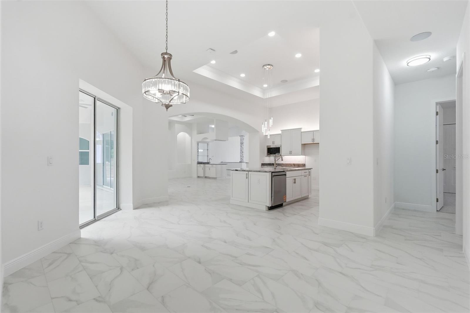 421 W CHASE ST, HERNANDO, FL, 34442