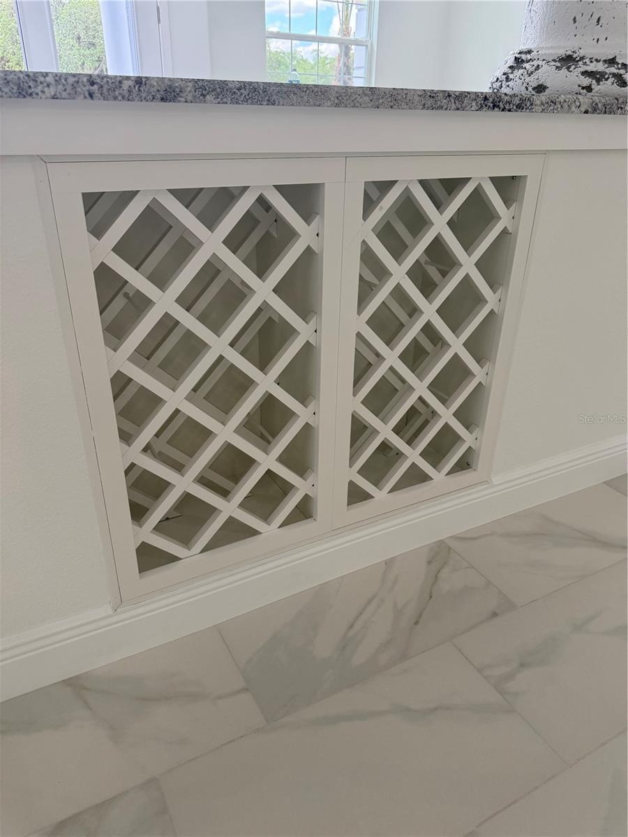 421 W CHASE ST, HERNANDO, FL, 34442