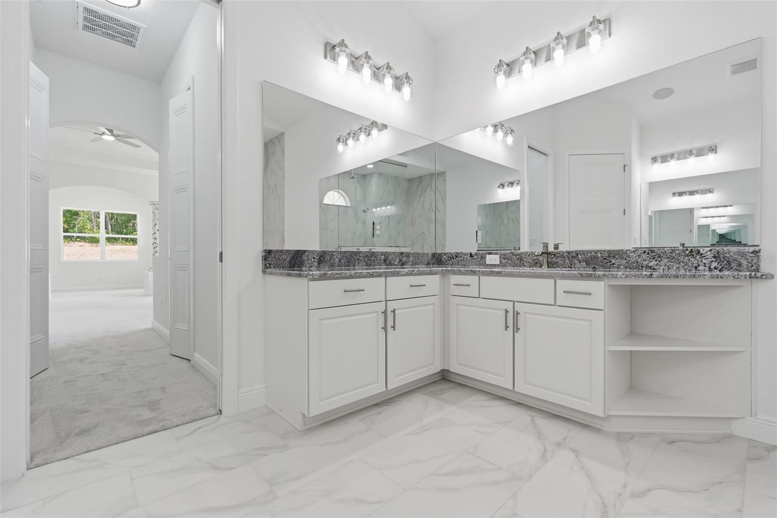 421 W CHASE ST, HERNANDO, FL, 34442