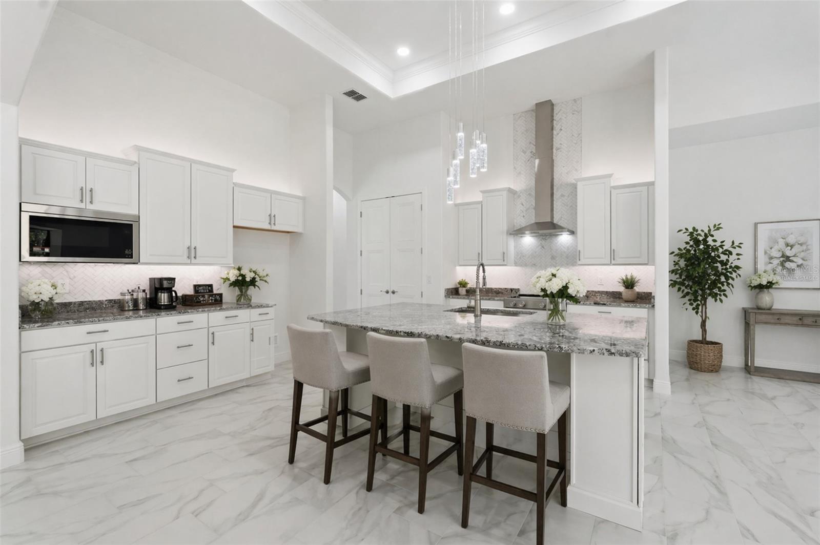 421 W CHASE ST, HERNANDO, FL, 34442