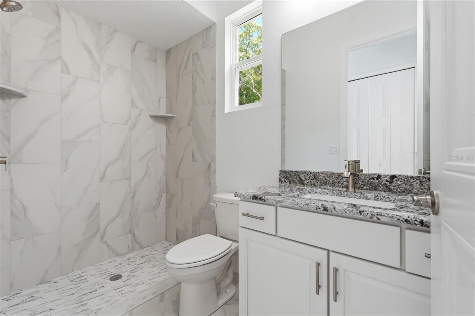 421 W CHASE ST, HERNANDO, FL, 34442