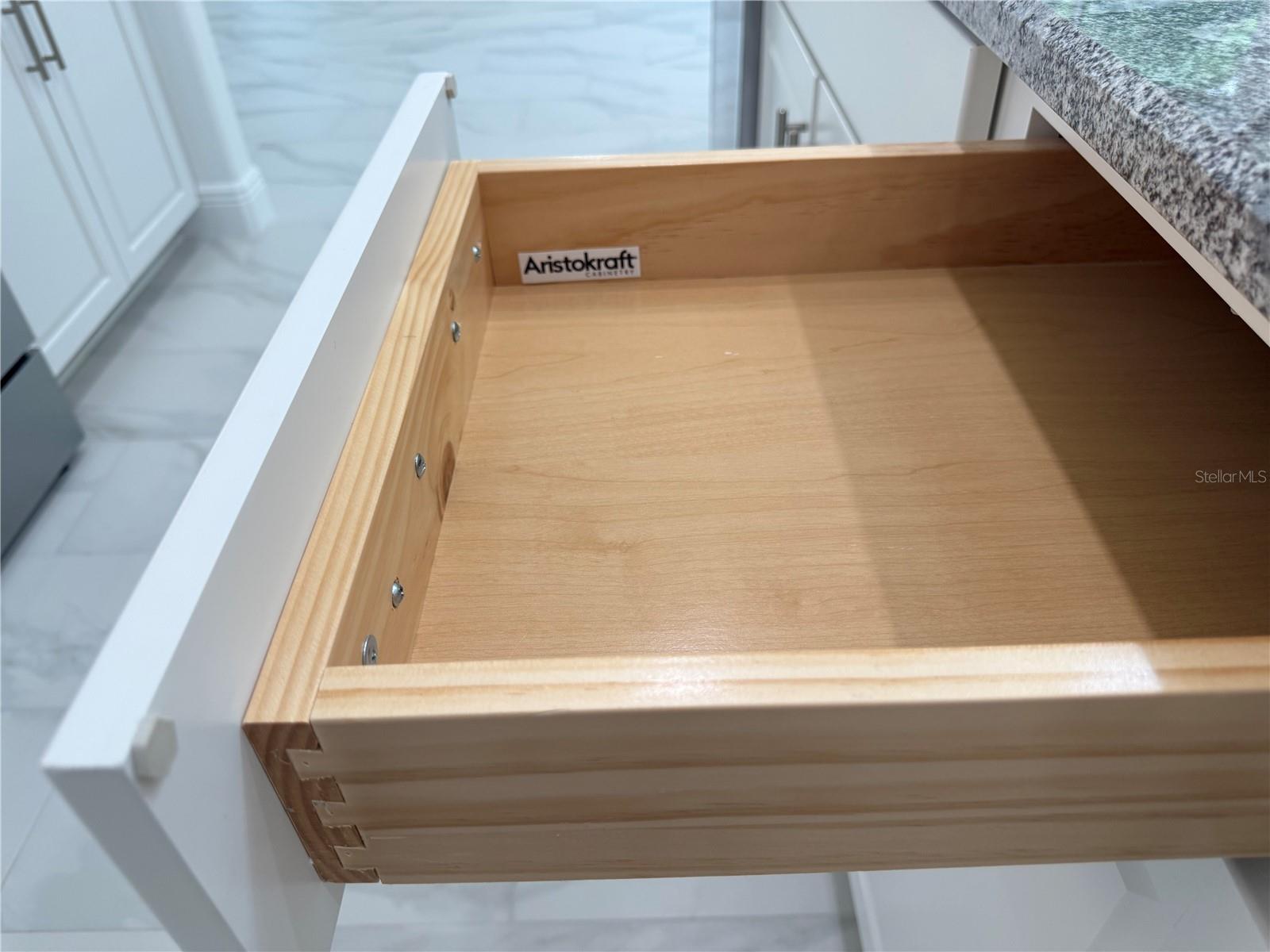 421 W CHASE ST, HERNANDO, FL, 34442