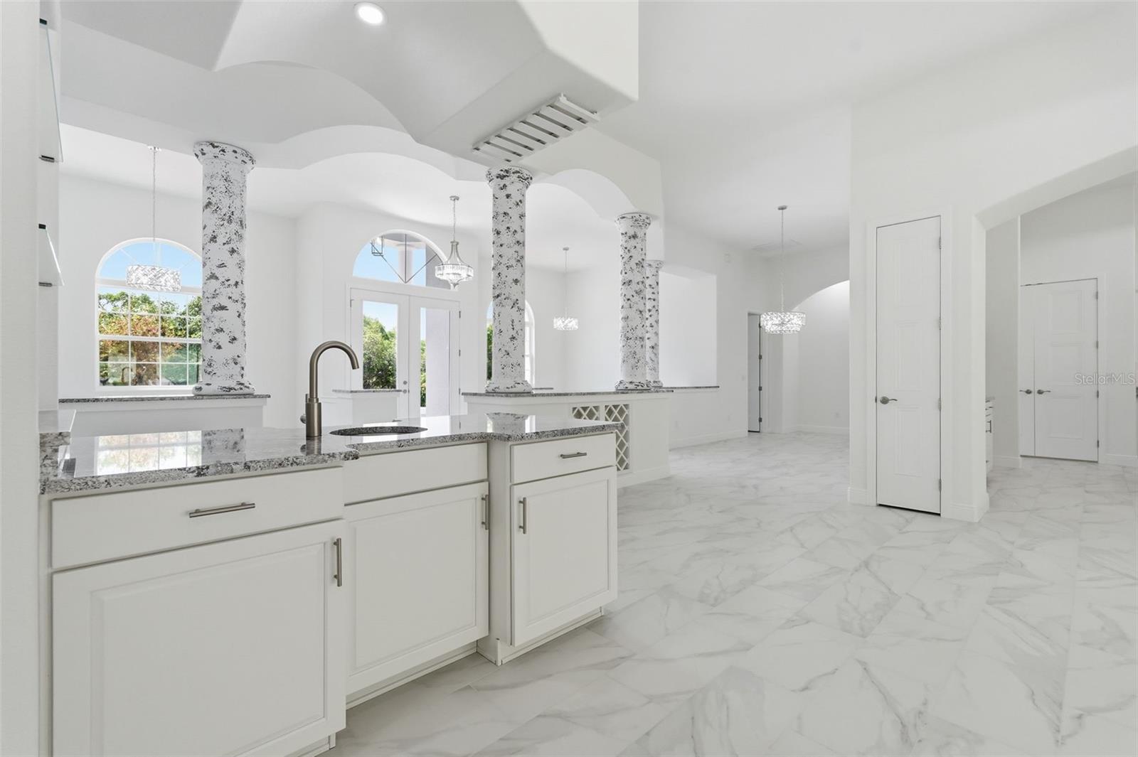 421 W CHASE ST, HERNANDO, FL, 34442