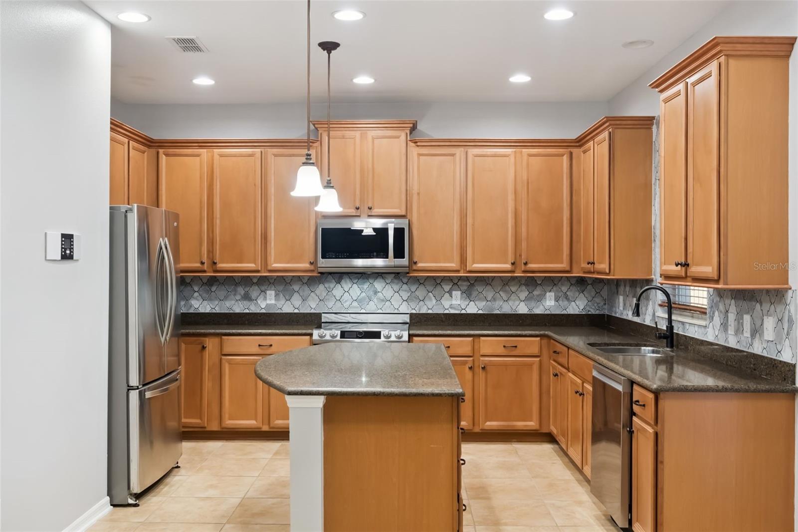 2319 CARNATION HILL CT, ORLANDO, FL, 32820