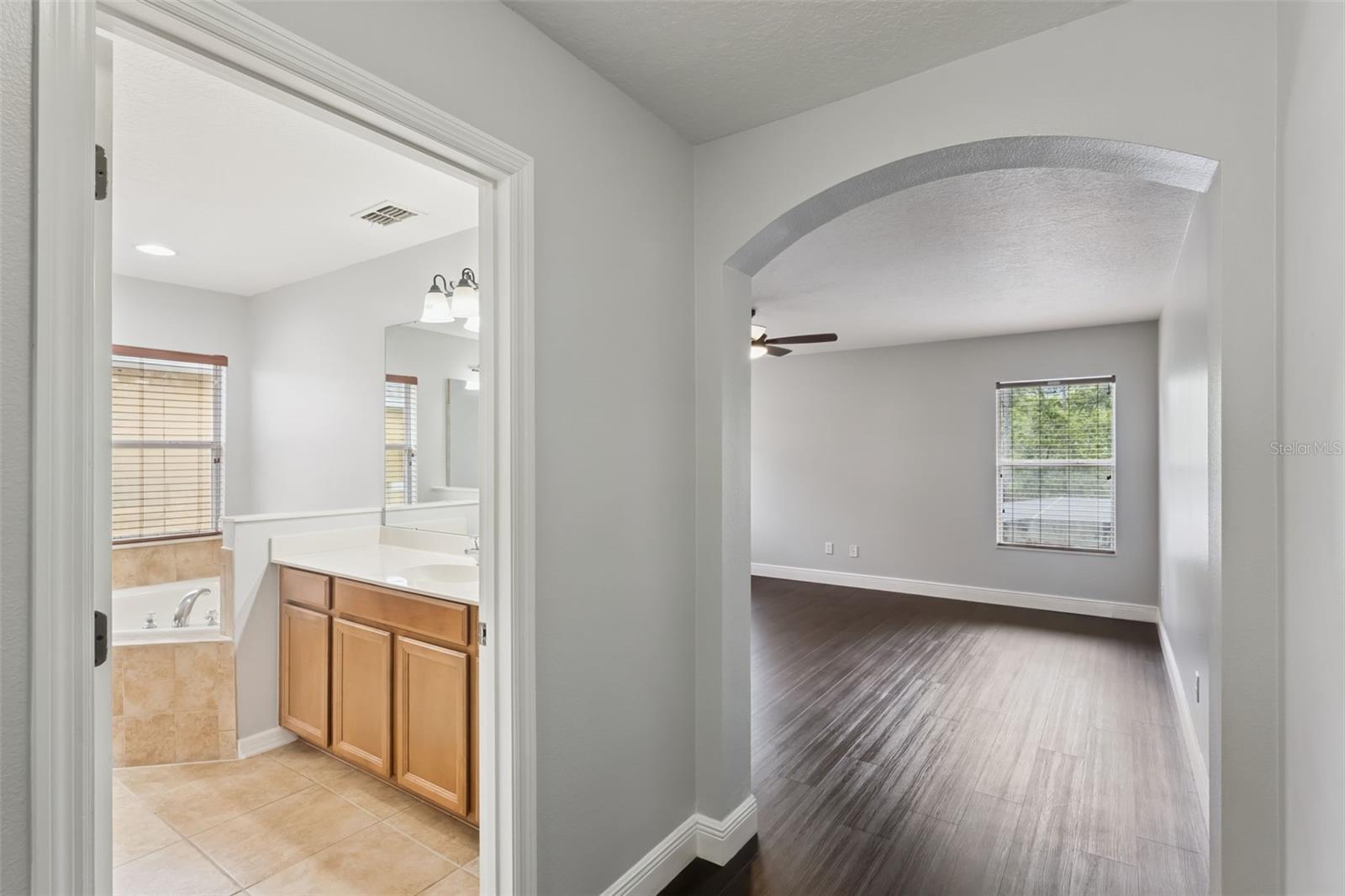 2319 CARNATION HILL CT, ORLANDO, FL, 32820