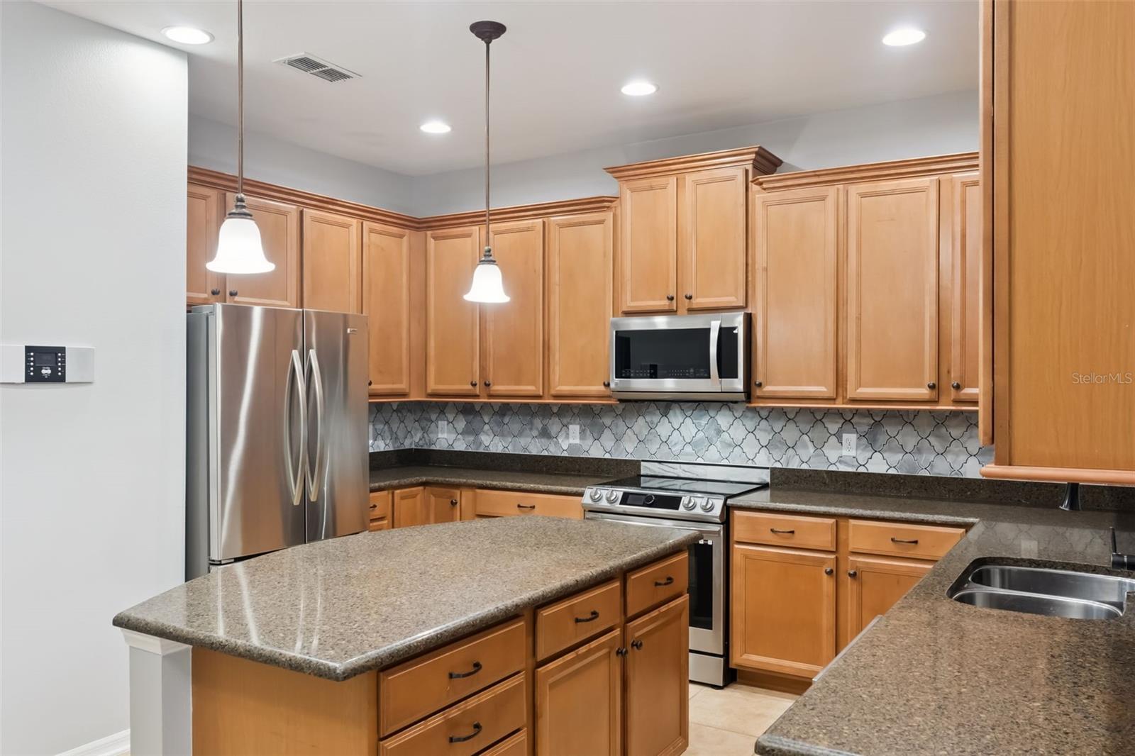 2319 CARNATION HILL CT, ORLANDO, FL, 32820