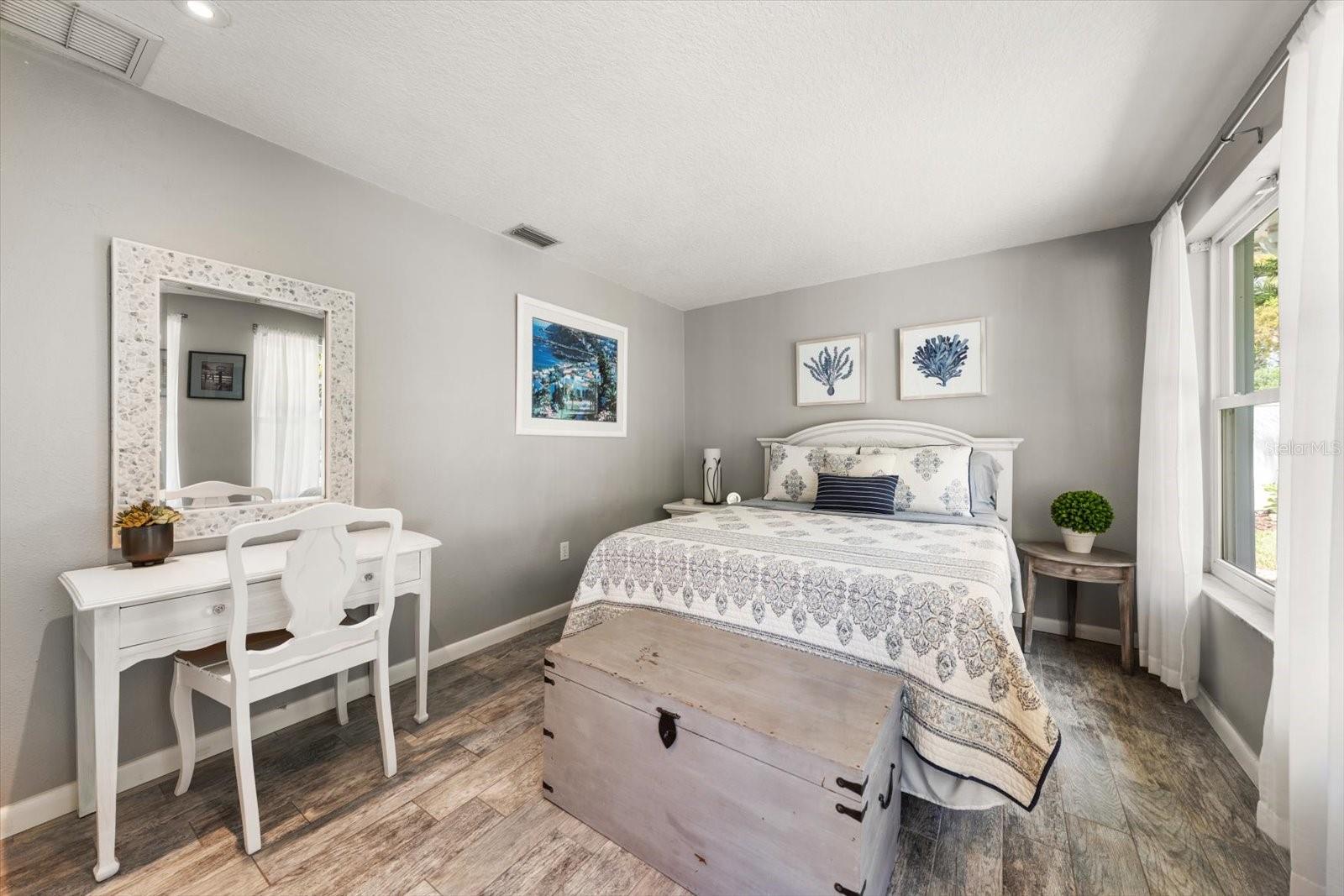 1729 LAURIE LN, BELLEAIR, FL, 33756