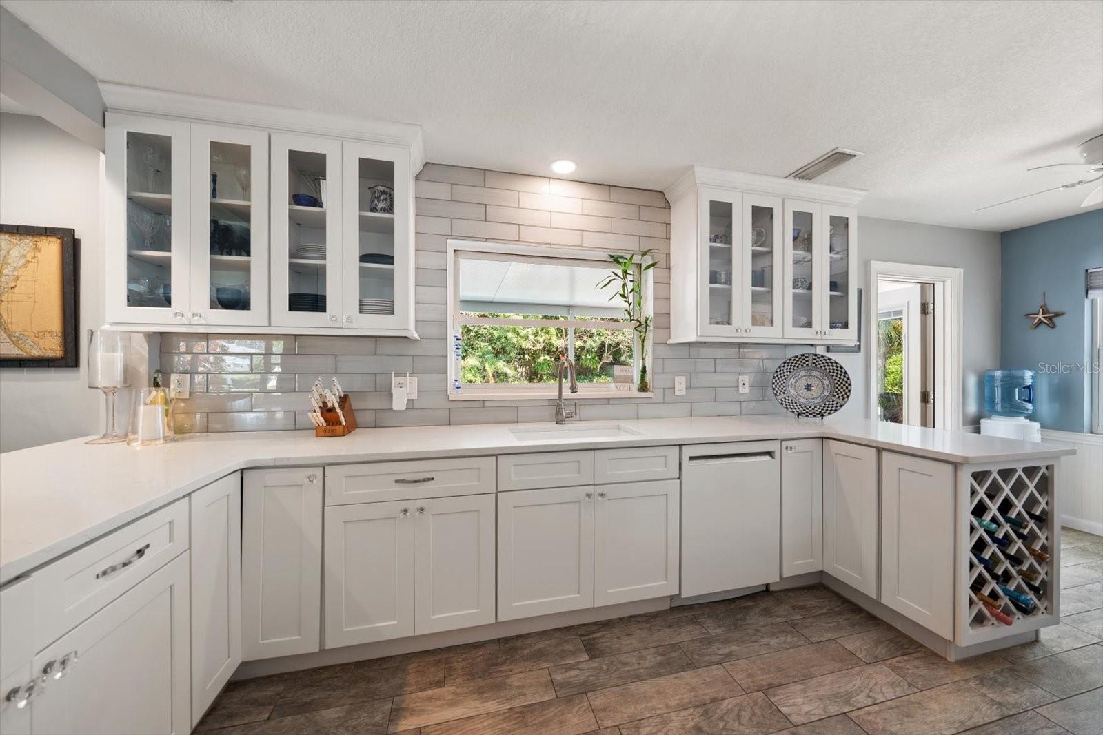 1729 LAURIE LN, BELLEAIR, FL, 33756