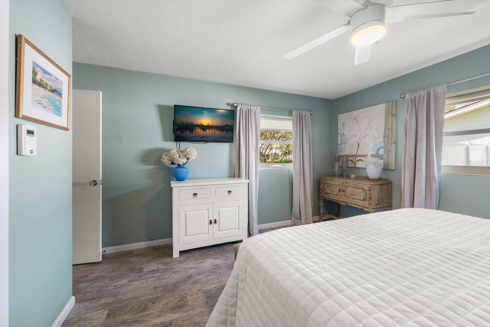 1729 LAURIE LN, BELLEAIR, FL, 33756