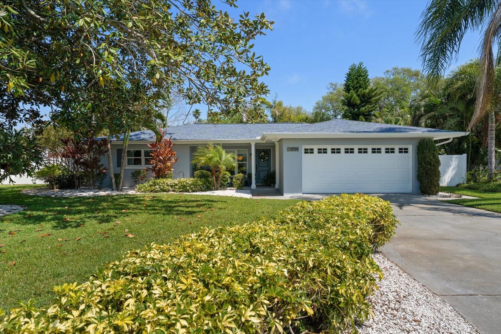 1729 LAURIE LN, BELLEAIR, FL, 33756