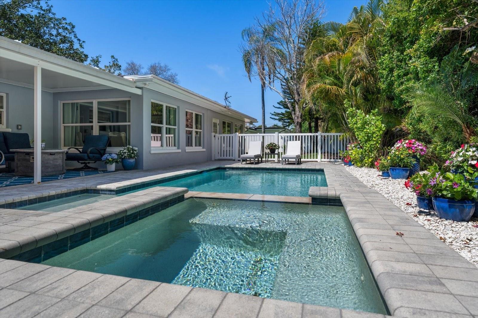 1729 LAURIE LN, BELLEAIR, FL, 33756