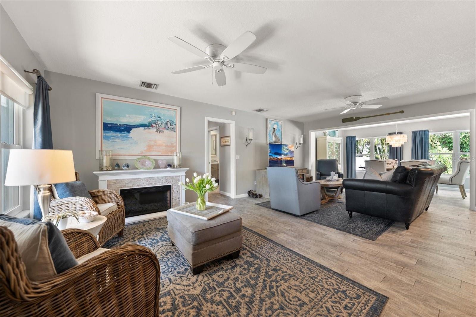 1729 LAURIE LN, BELLEAIR, FL, 33756
