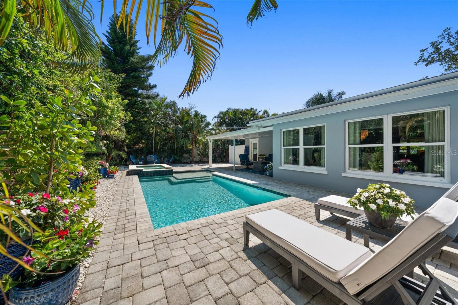 1729 LAURIE LN, BELLEAIR, FL, 33756