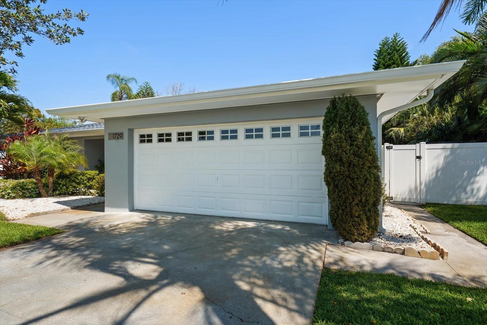1729 LAURIE LN, BELLEAIR, FL, 33756