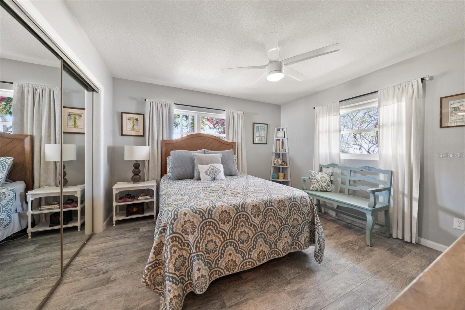 1729 LAURIE LN, BELLEAIR, FL, 33756