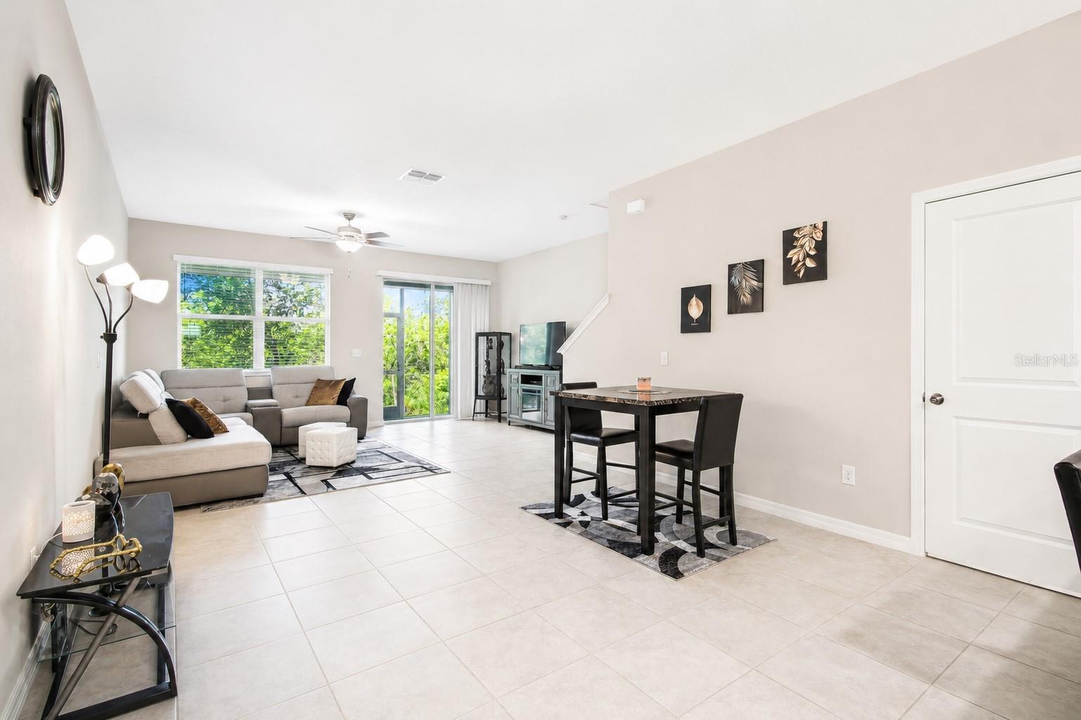 633 ROYAL EMPRESS DR, RUSKIN, FL, 33570