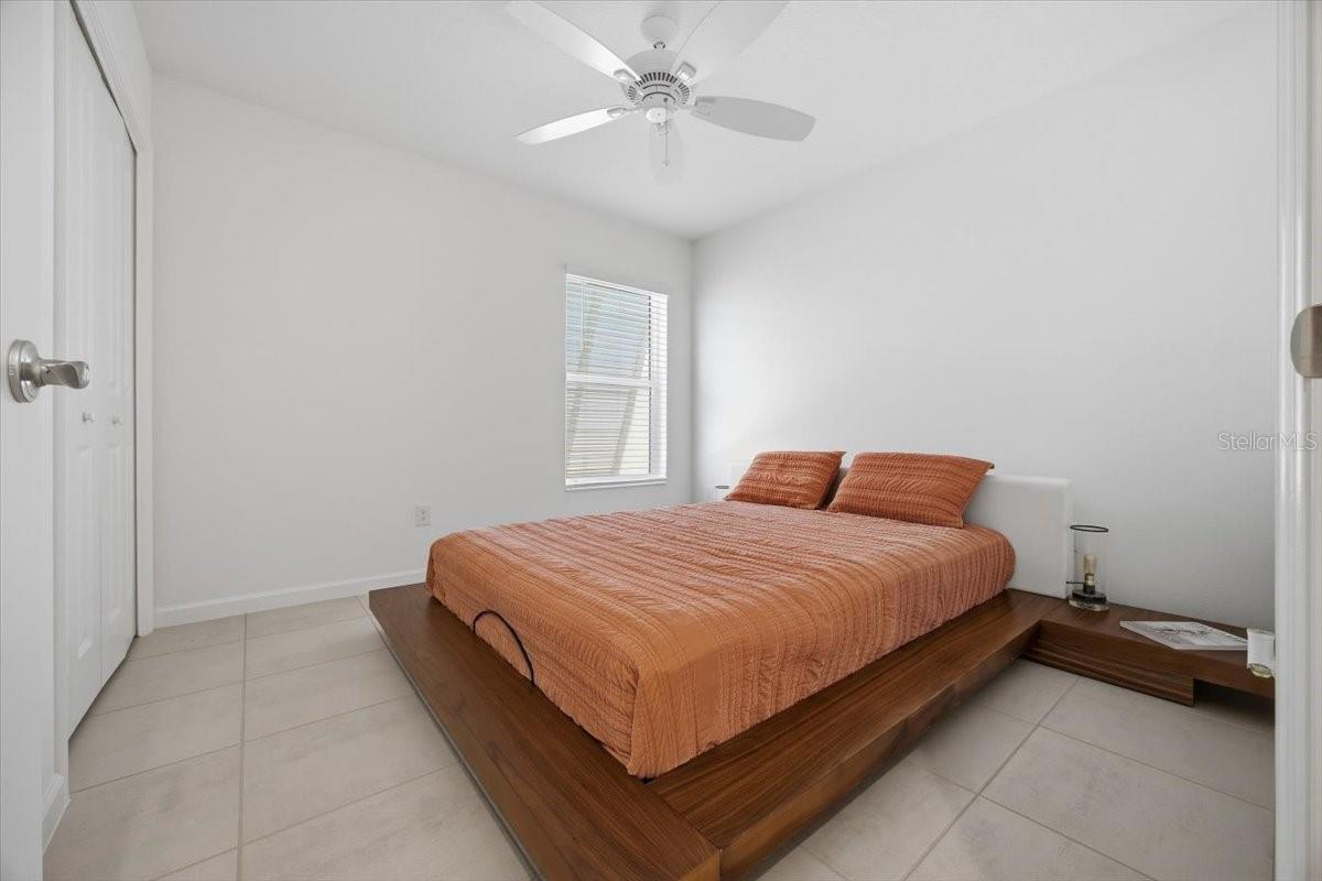 2940 GULLEY LN, THE VILLAGES, FL, 32163