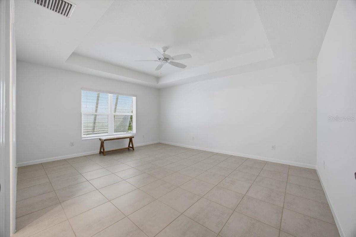 2940 GULLEY LN, THE VILLAGES, FL, 32163