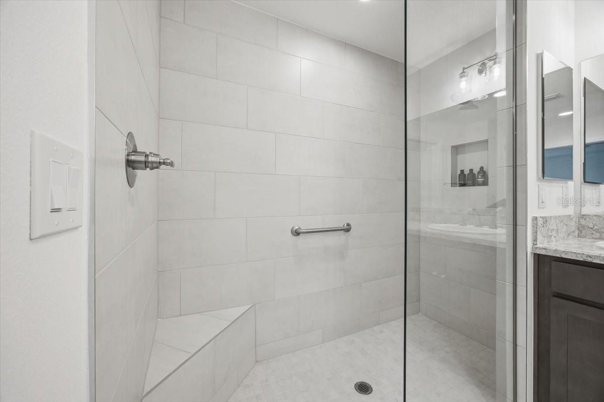 2940 GULLEY LN, THE VILLAGES, FL, 32163