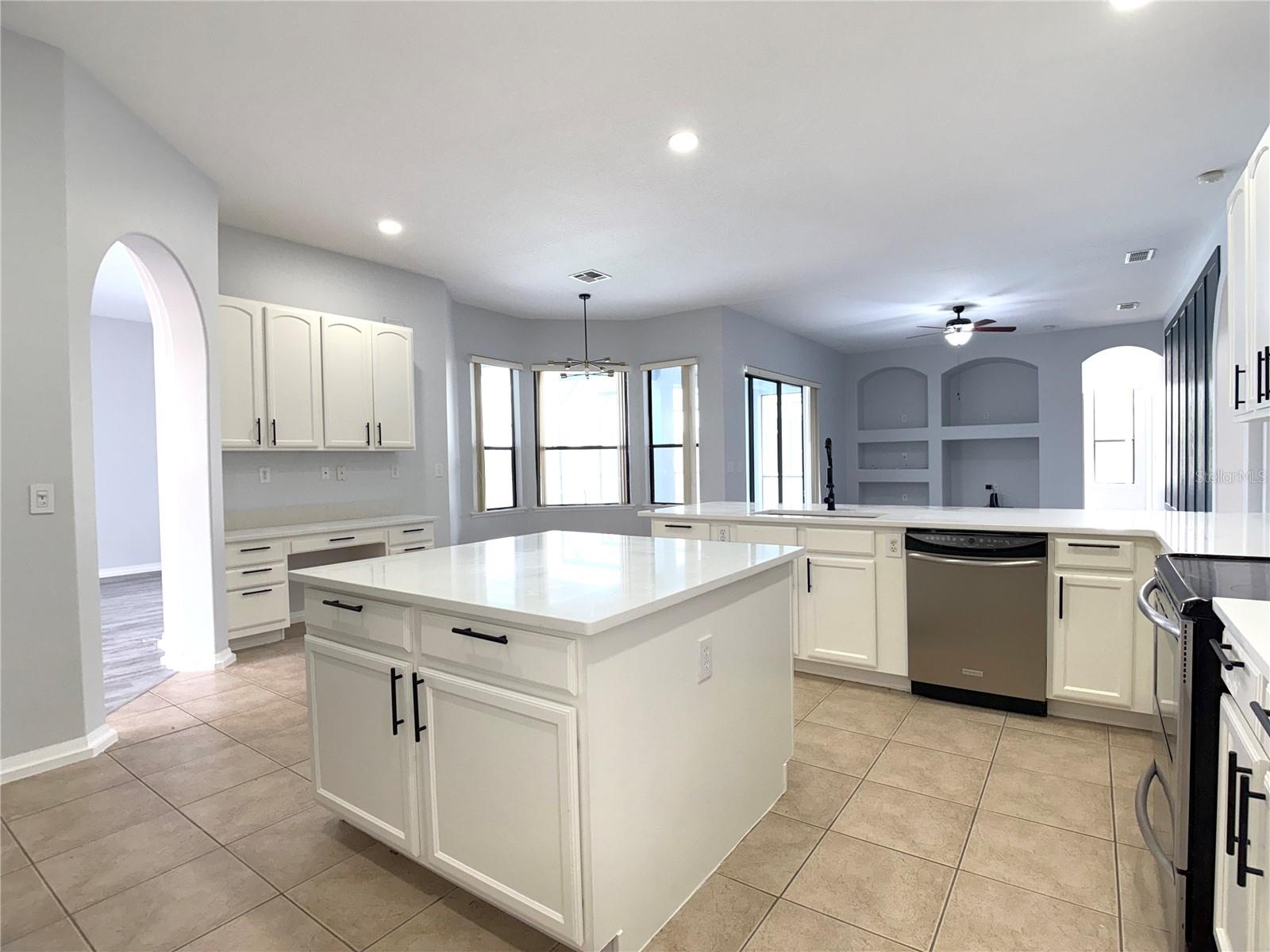 448 COVENTRY RD, DAVENPORT, FL, 33897