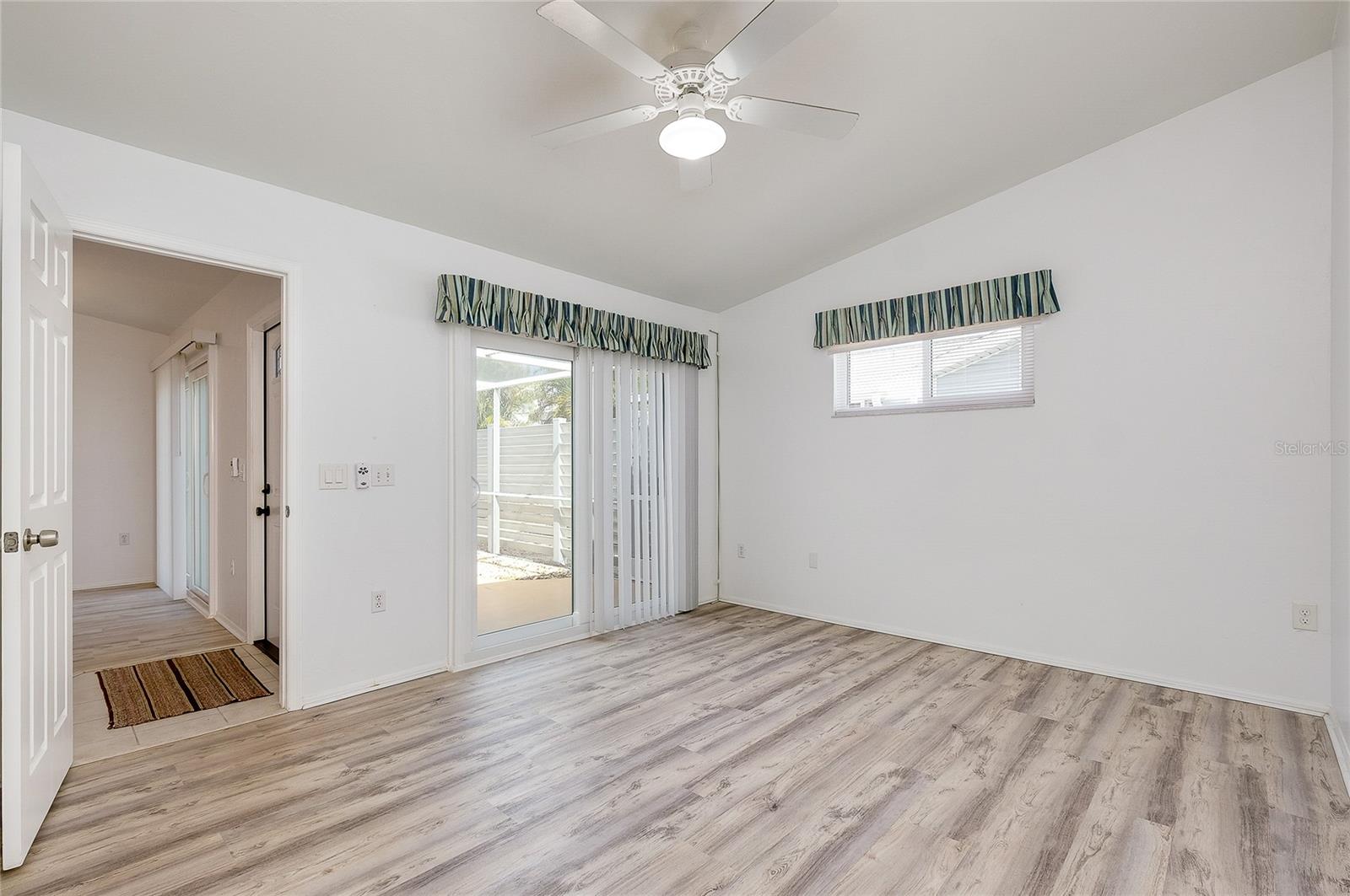 3300 LOVELAND BLVD #101, PUNTA GORDA, FL, 33980