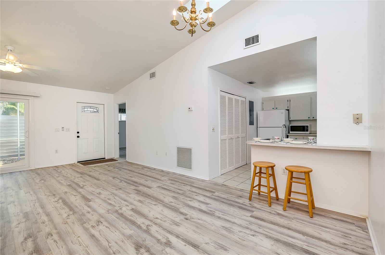 3300 LOVELAND BLVD #101, PUNTA GORDA, FL, 33980