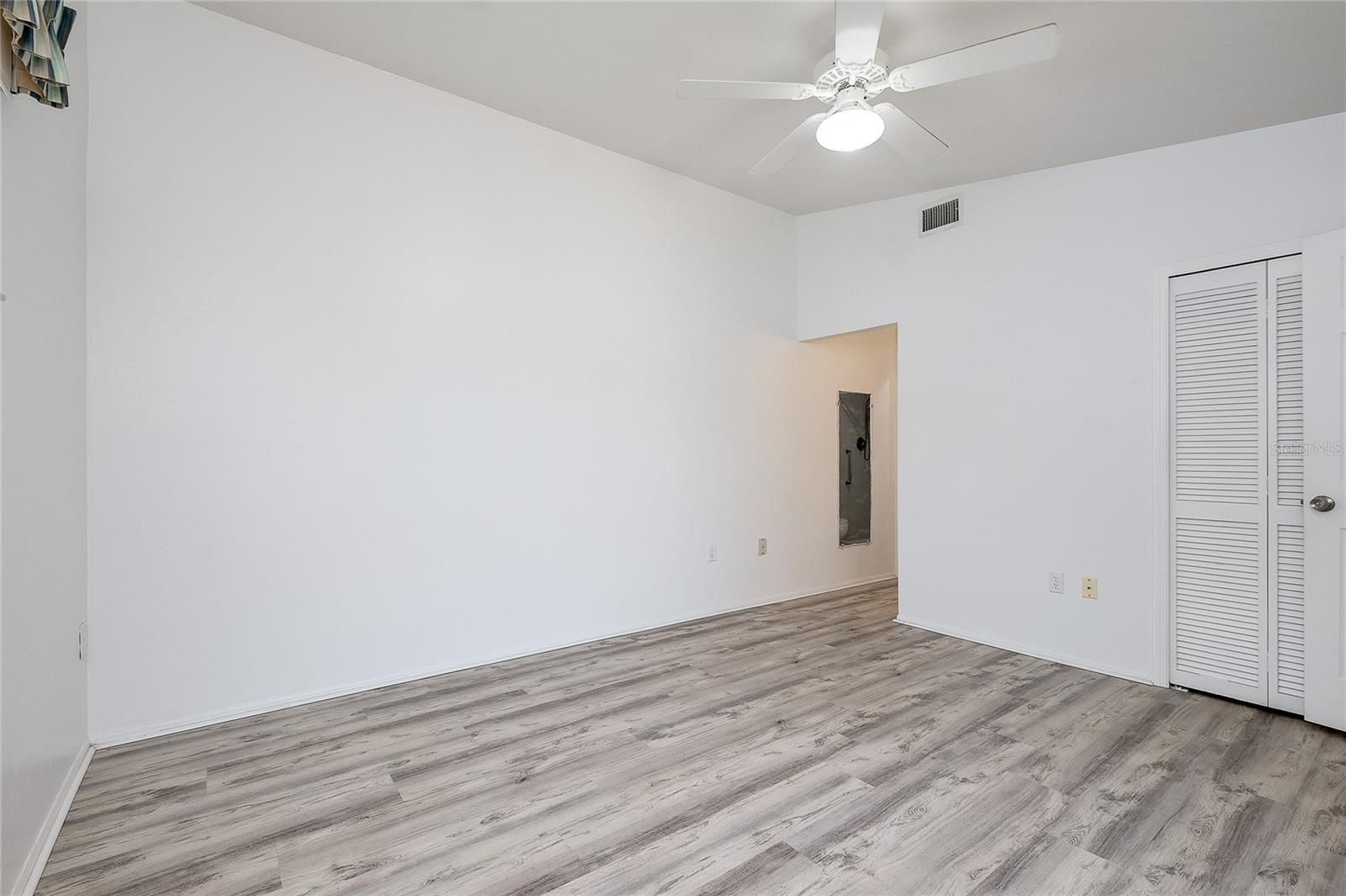 3300 LOVELAND BLVD #101, PUNTA GORDA, FL, 33980