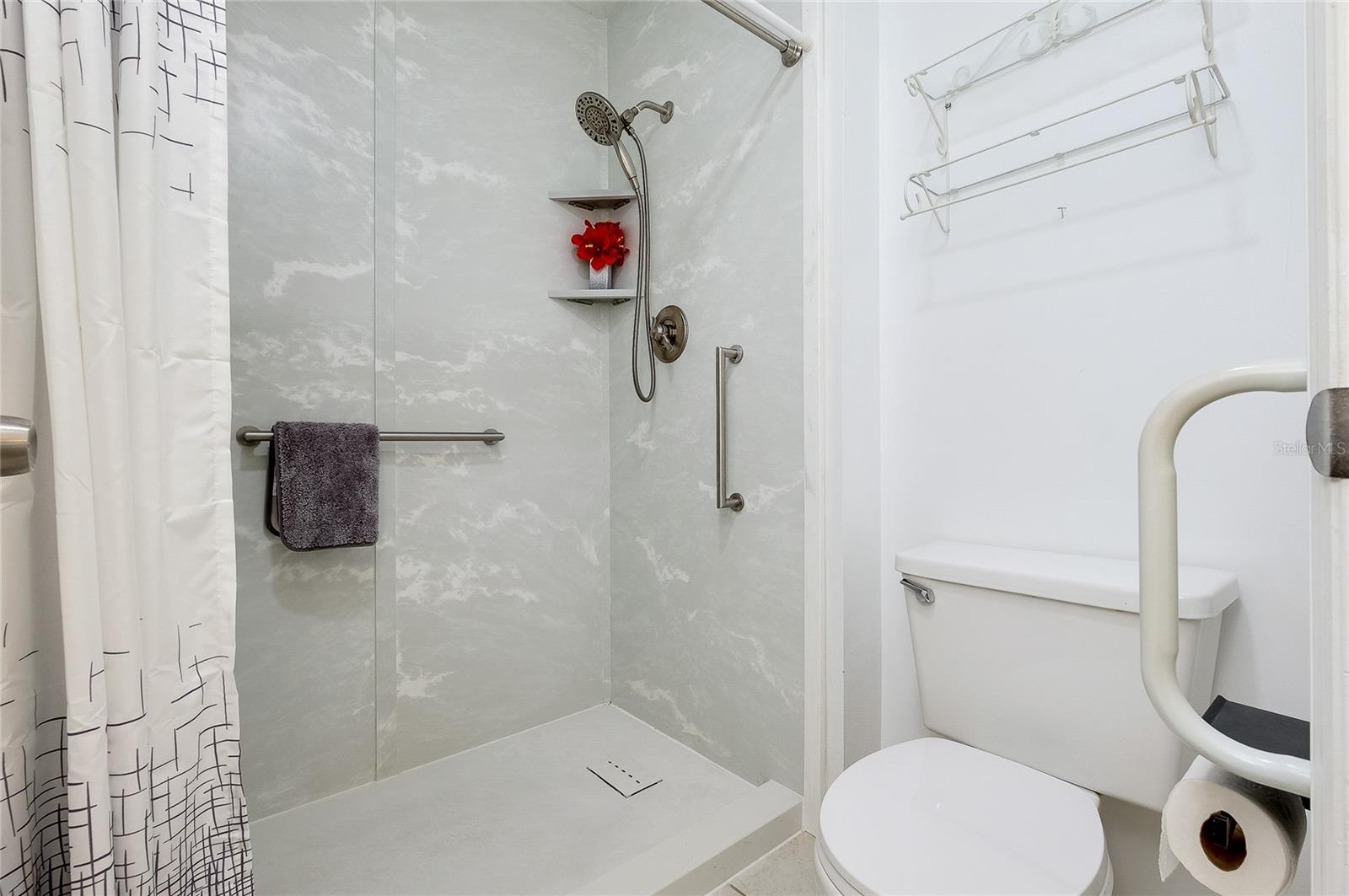 3300 LOVELAND BLVD #101, PUNTA GORDA, FL, 33980