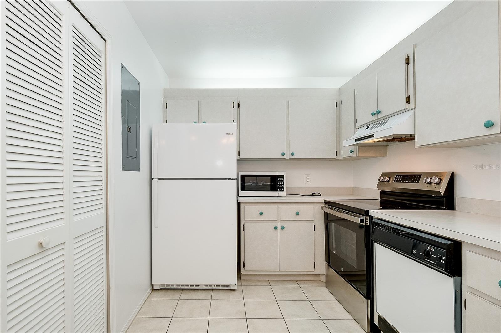 3300 LOVELAND BLVD #101, PUNTA GORDA, FL, 33980