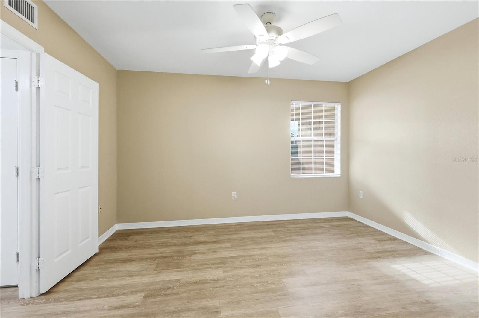1015 VILLAGIO CIR #202, SARASOTA, FL, 34237